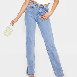 PrettyLittleThings Tall Mid Wash Spilt hem jeans